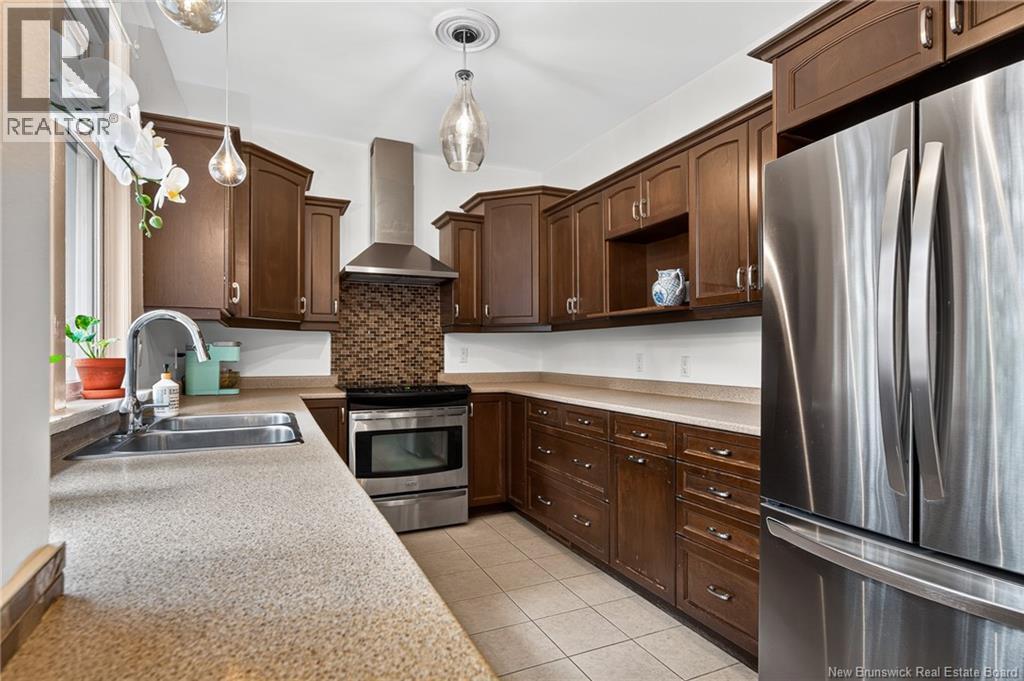 262 Highfield Property Photo 12