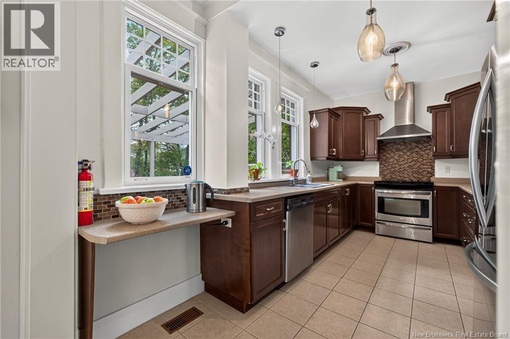 262 Highfield Property Photo 13