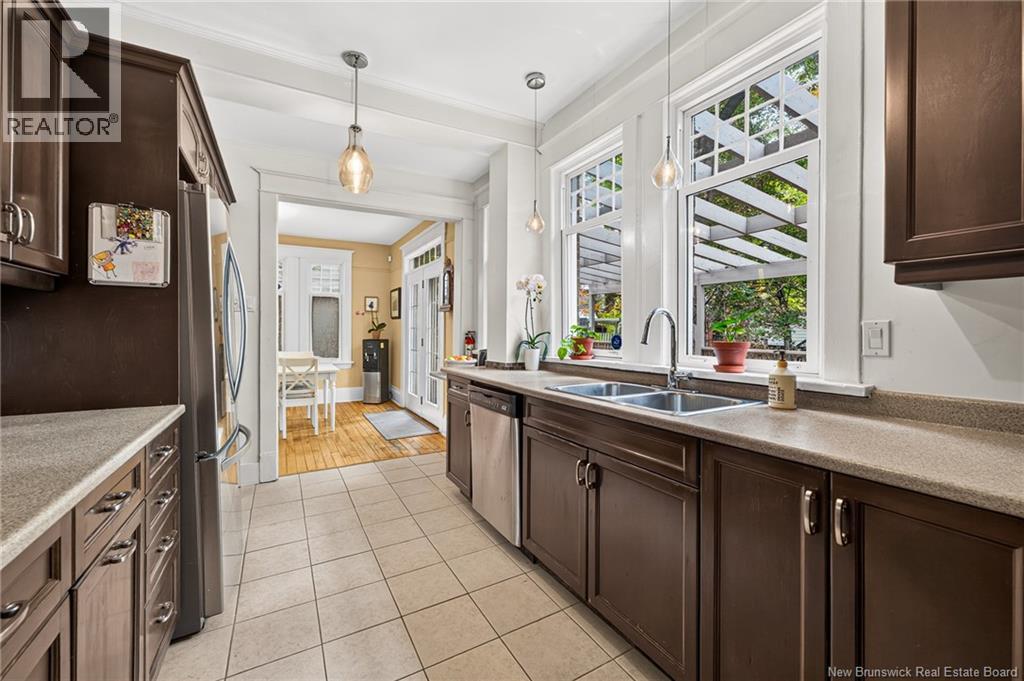 262 Highfield Property Photo 15