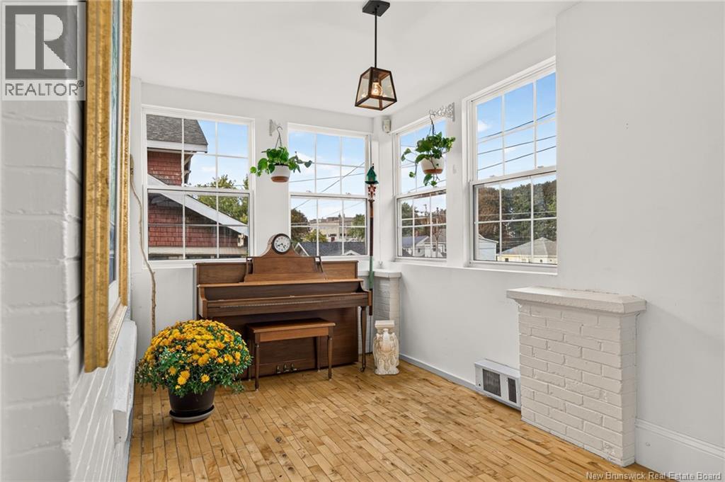 262 Highfield Property Photo 19