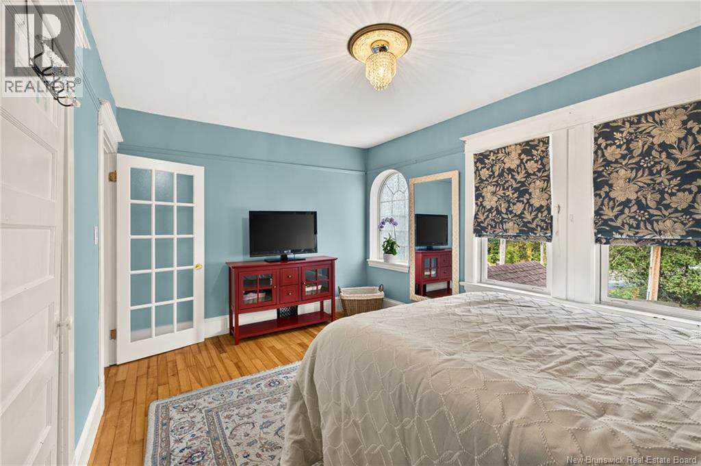 262 Highfield Property Photo 25