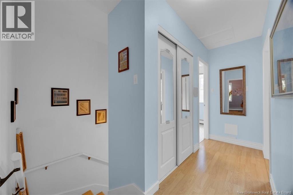 7 Hampton Manor Property Photo 13