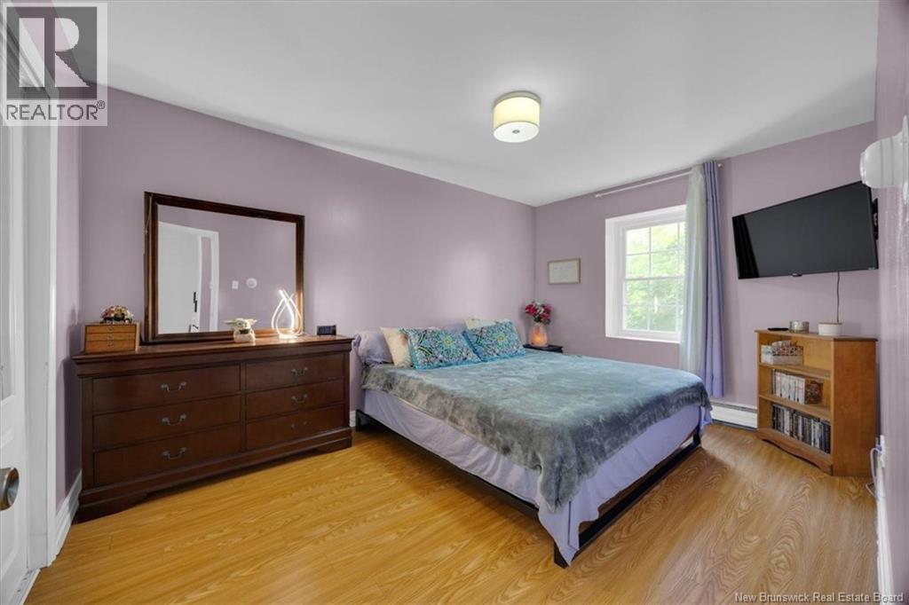 7 Hampton Manor Property Photo 16