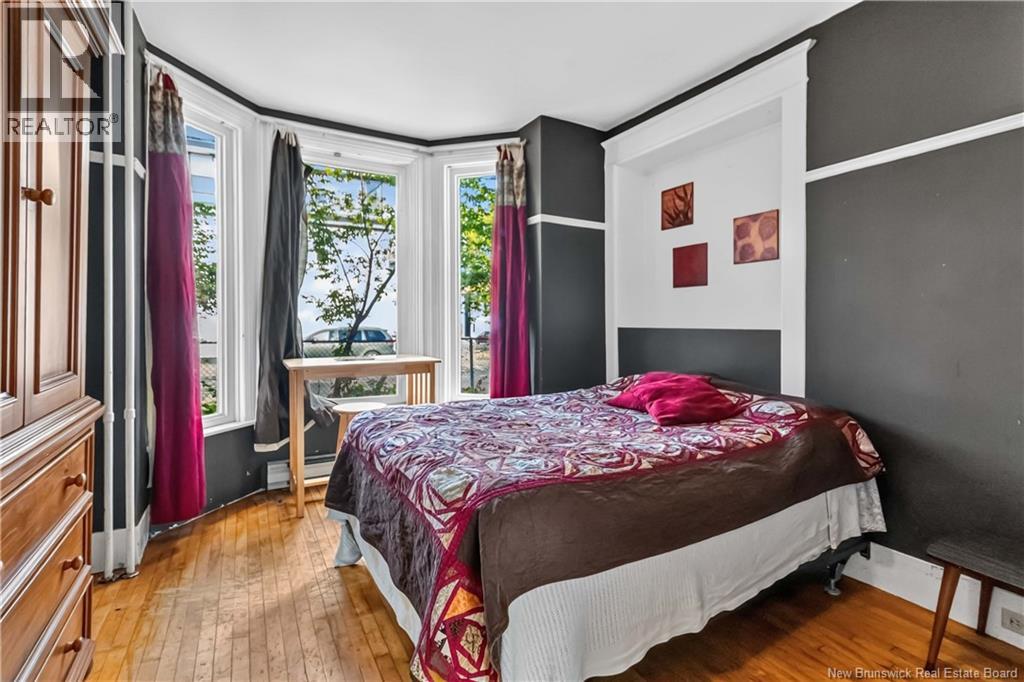 47 Fleet Street Property Photo 10