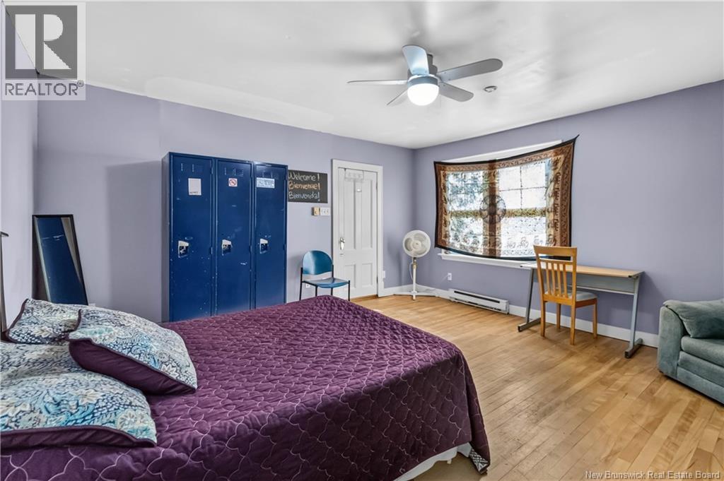 47 Fleet Street Property Photo 31