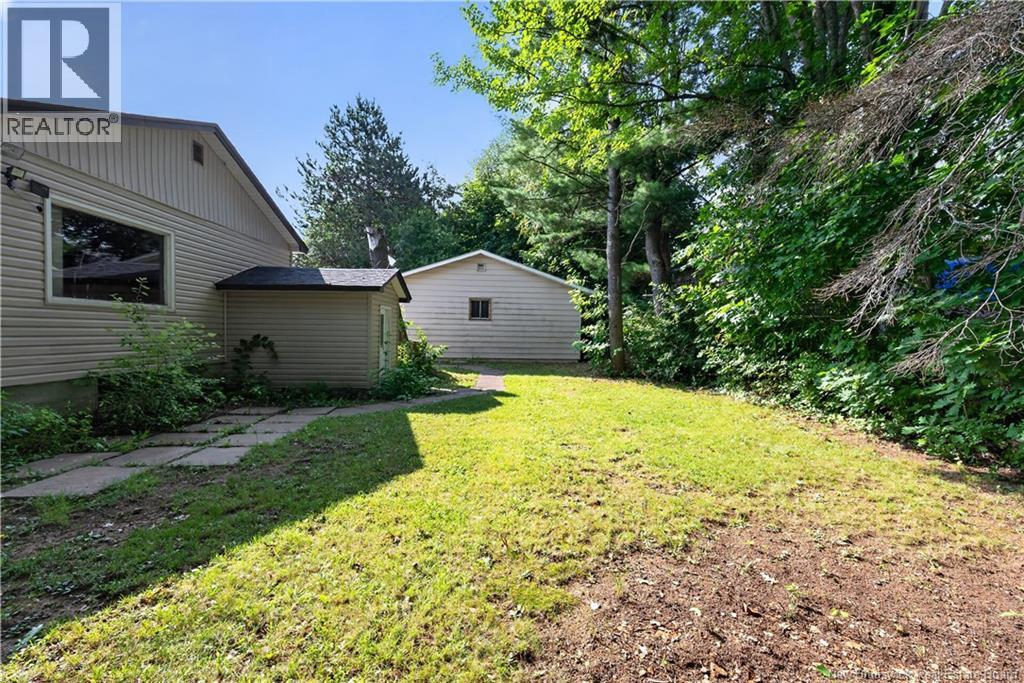 232 Leslie Street Property Photo 42