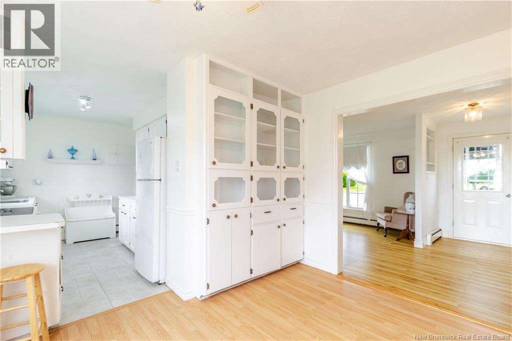 35 Harding Drive Property Photo 8