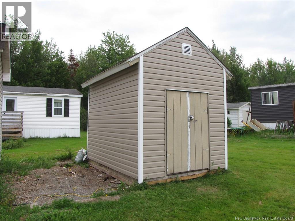 20 Rivereast Drive Property Photo 6