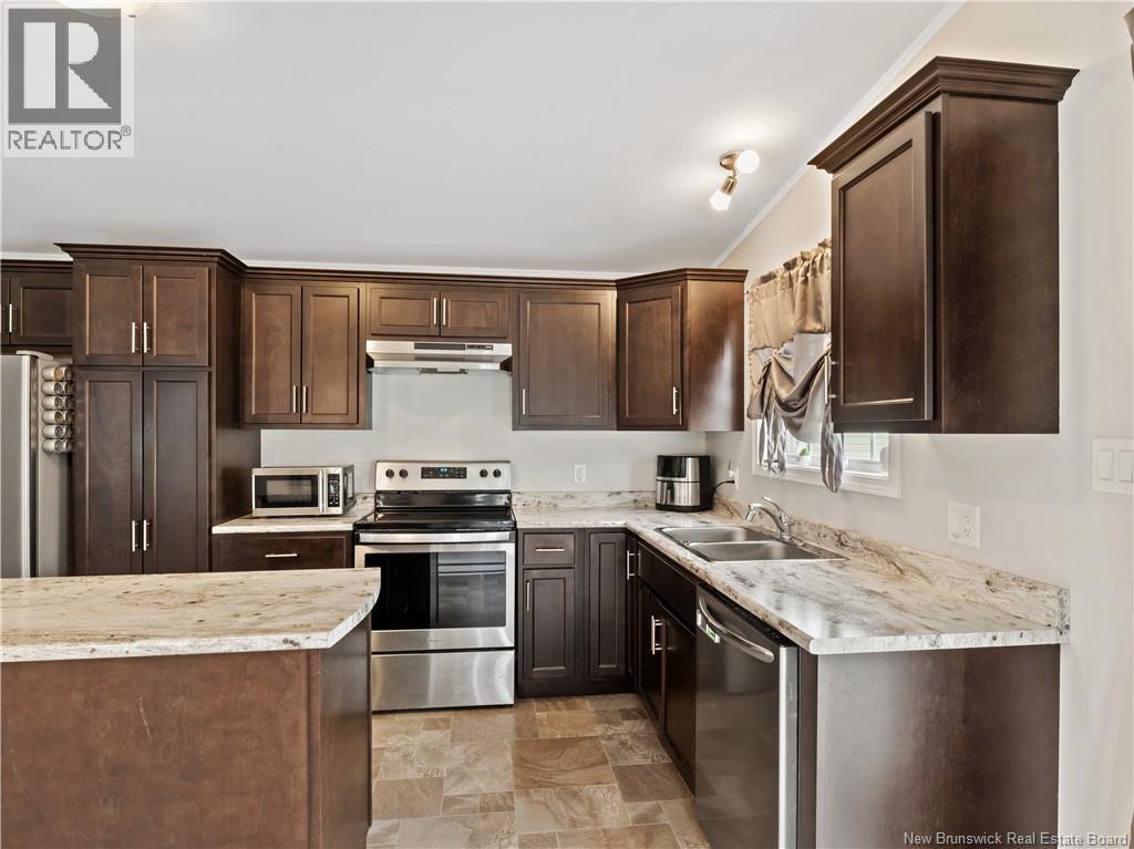 14 Telex Property Photo 8