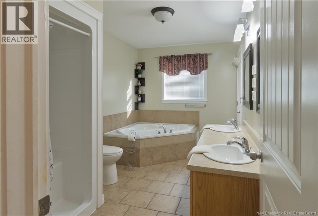 8 Hallihan Drive Property Photo 20