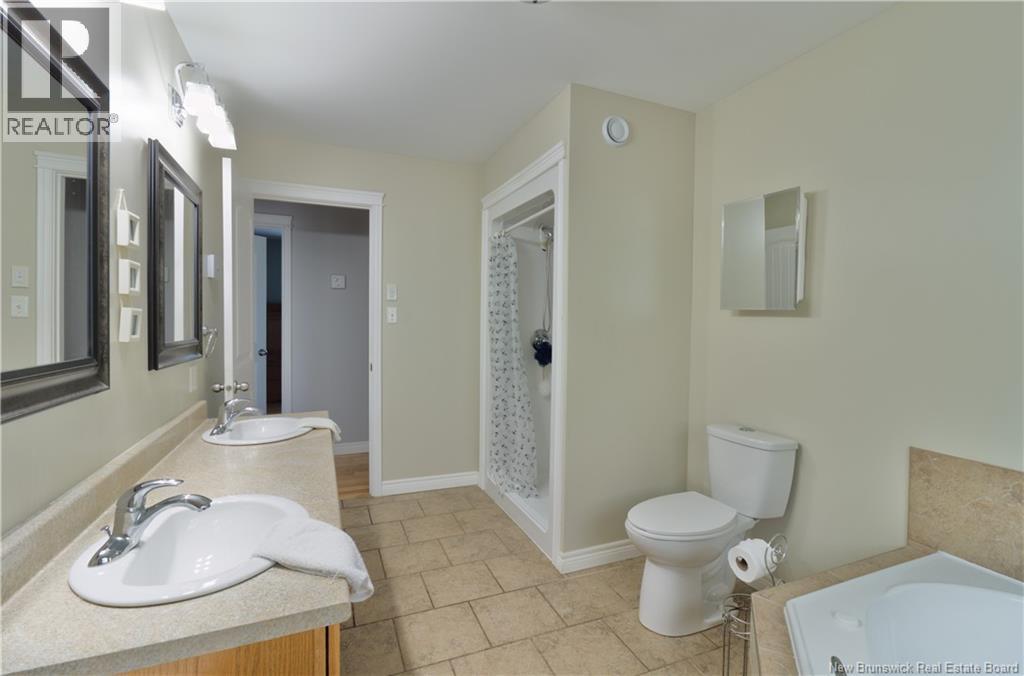 8 Hallihan Drive Property Photo 21