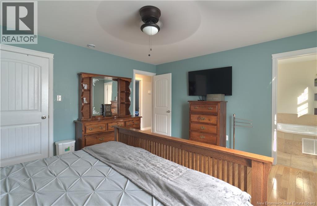 8 Hallihan Drive Property Photo 25