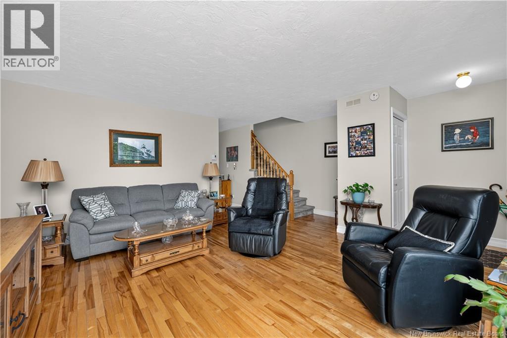 16 Briarlea Drive Property Photo 12
