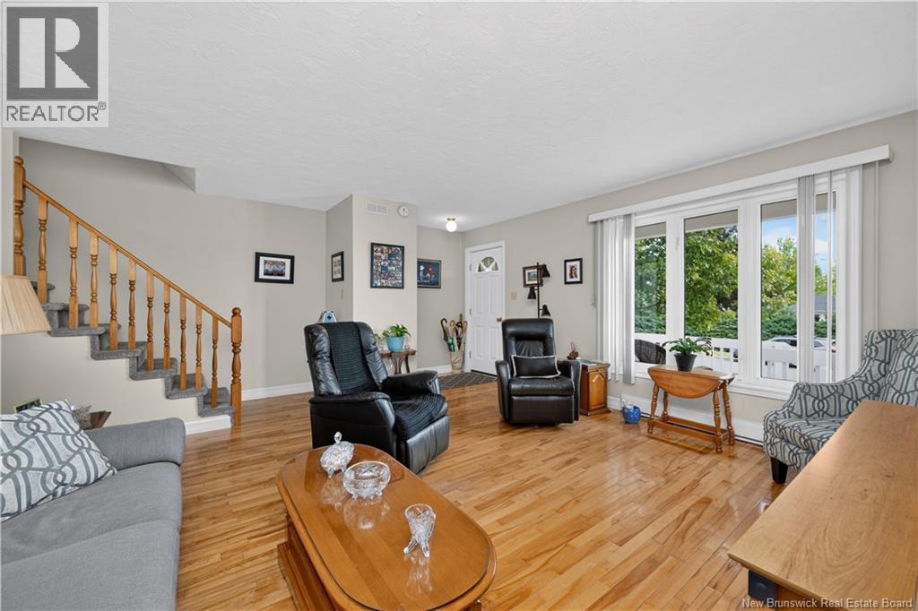 16 Briarlea Drive Property Photo 13
