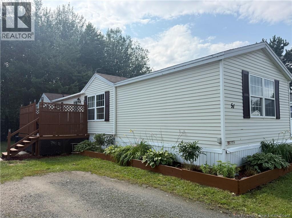 51 Travis Street Property Photo 2