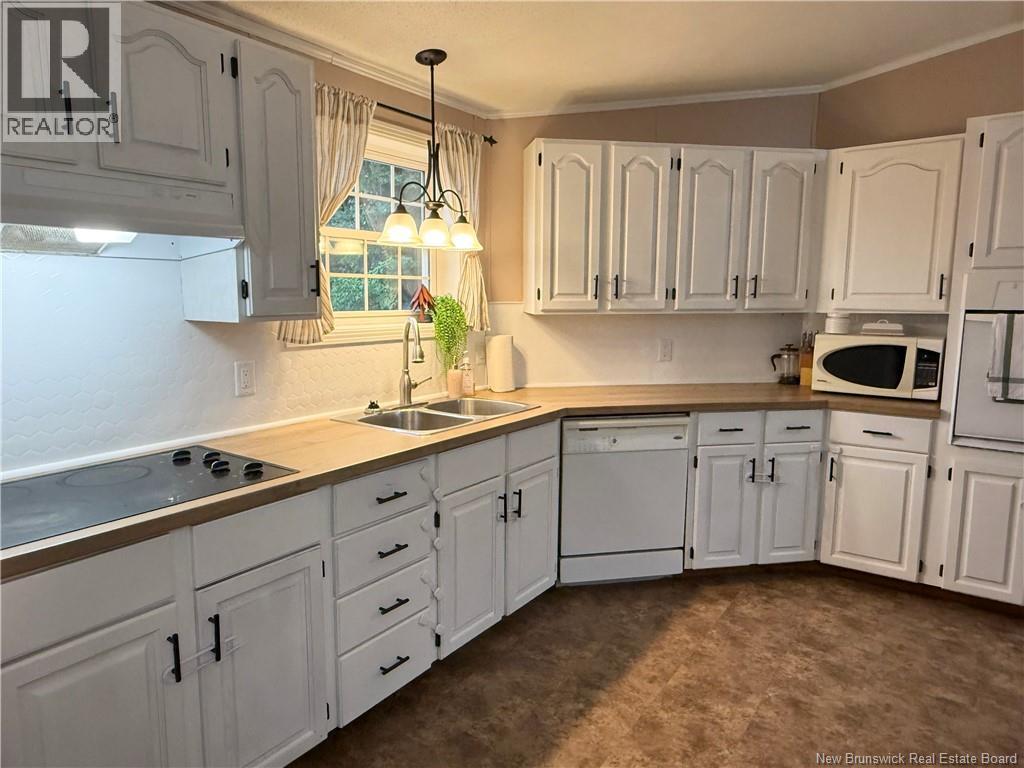 51 Travis Street Property Photo 6