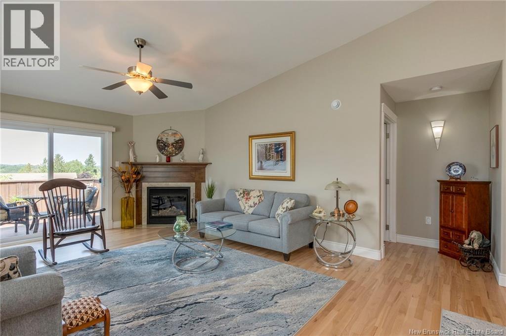 11 Oak Leaf Lane Property Photo 13