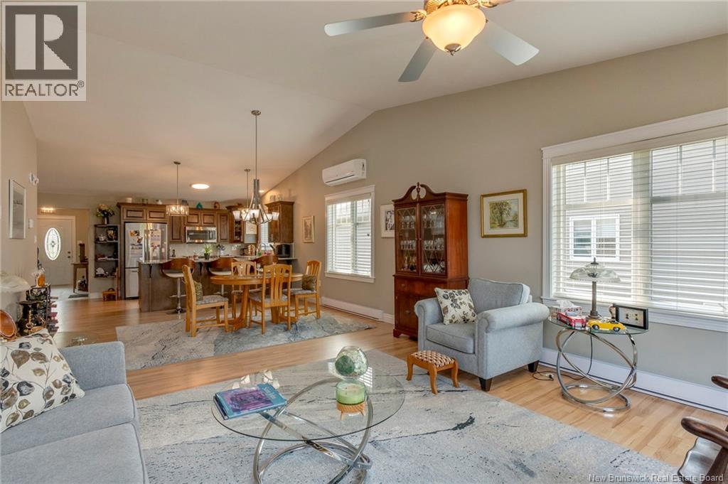 11 Oak Leaf Lane Property Photo 15