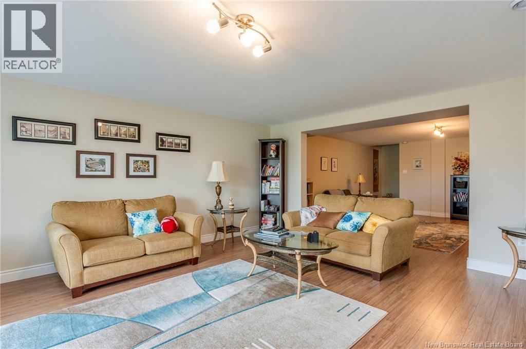 11 Oak Leaf Lane Property Photo 32