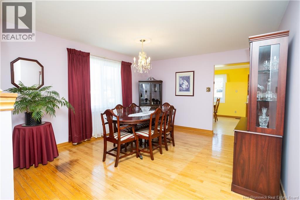 15 Talisman Crescent Property Photo 12