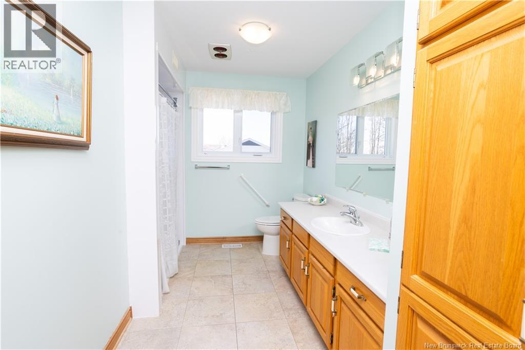15 Talisman Crescent Property Photo 17