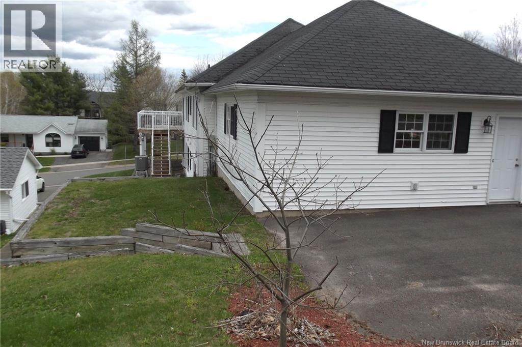 15 Talisman Crescent Property Photo 41
