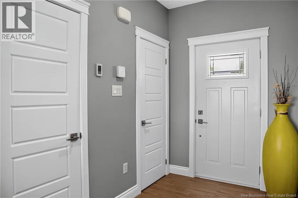34 Mcmaster Avenue Property Photo 5