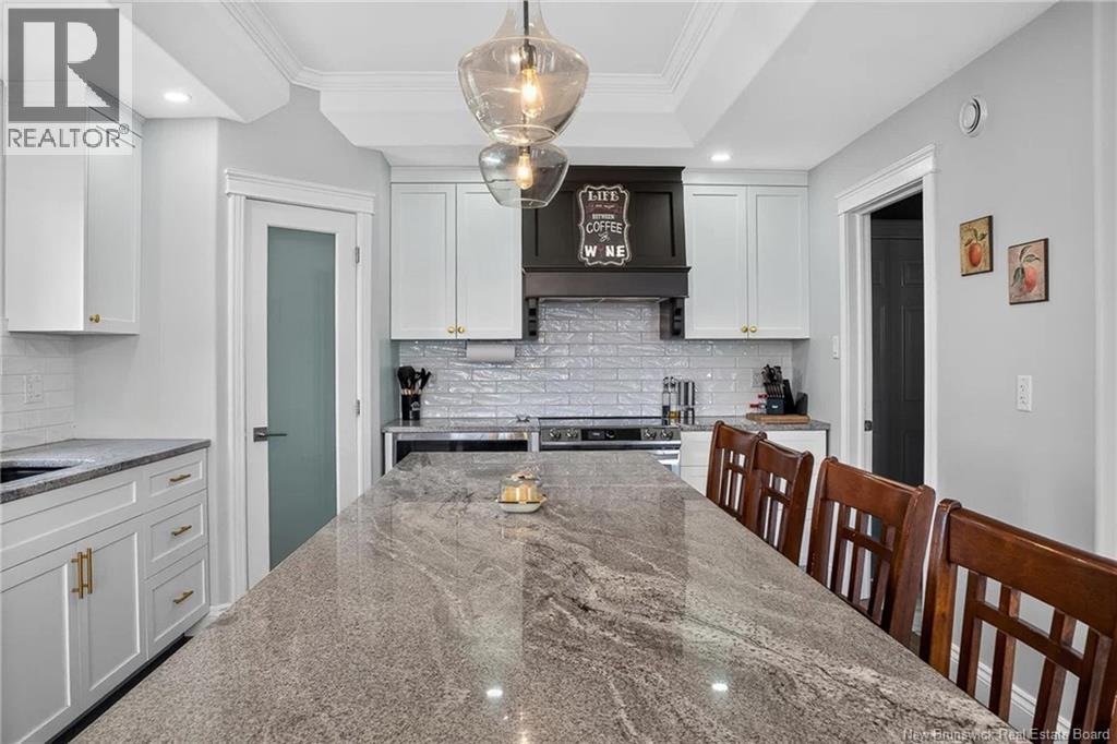 34 Mcmaster Avenue Property Photo 13