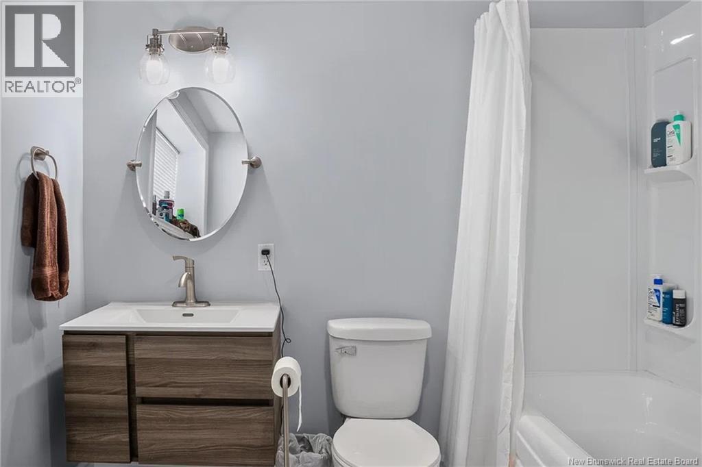 34 Mcmaster Avenue Property Photo 33