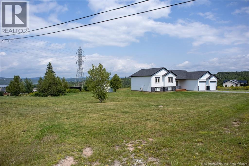 34 Mcmaster Avenue Property Photo 46