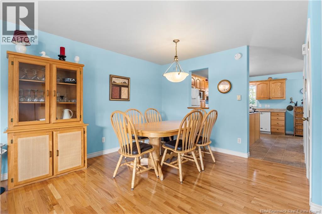 147 Damien Property Photo 12