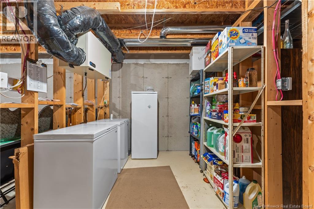 147 Damien Property Photo 23