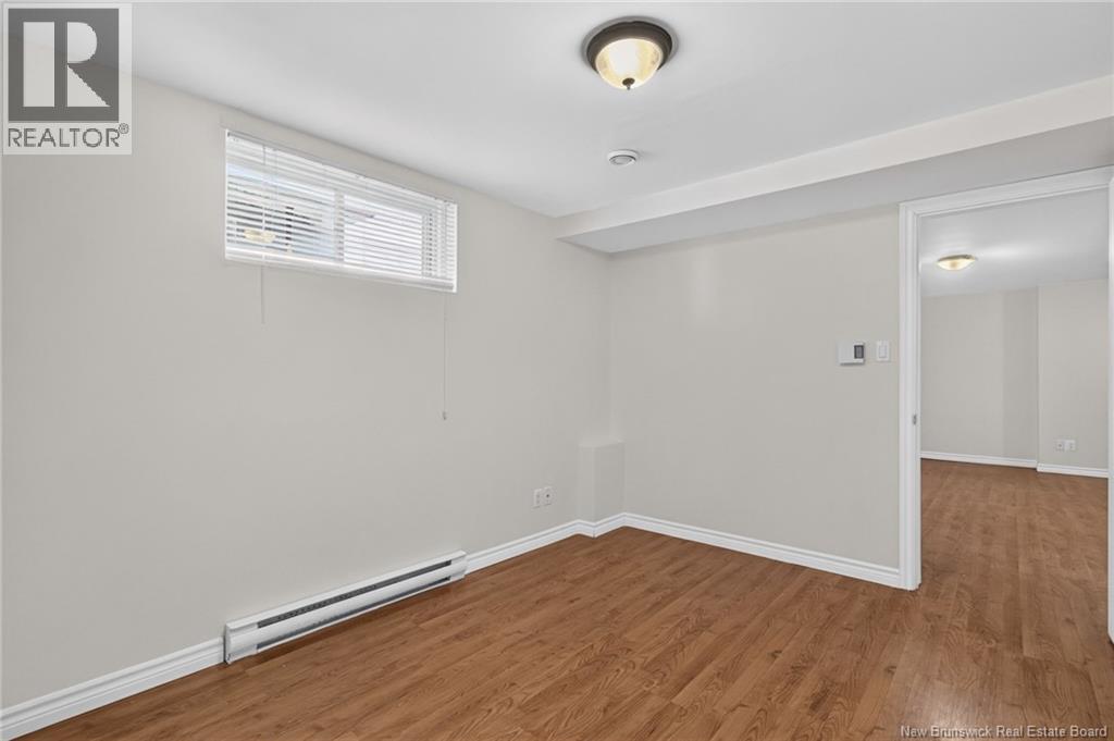 302 Lonsdale Drive Property Photo 30