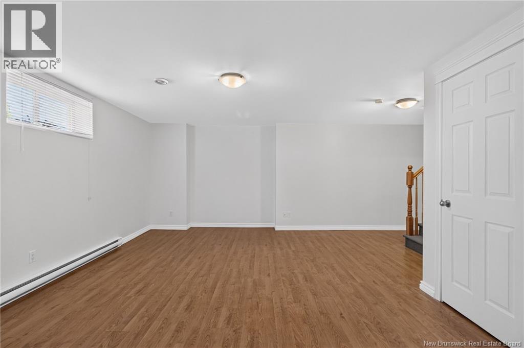 302 Lonsdale Drive Property Photo 31