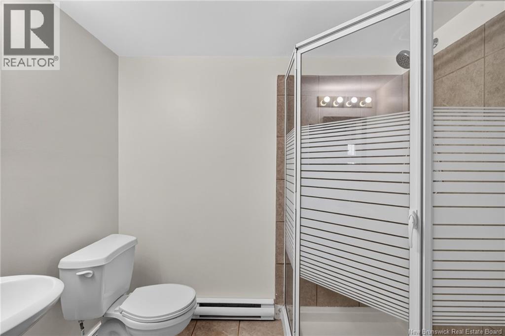 302 Lonsdale Drive Property Photo 36