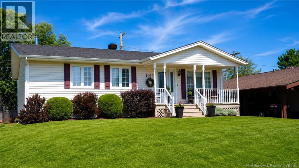 1190 Rockland Drive Property Photo 3