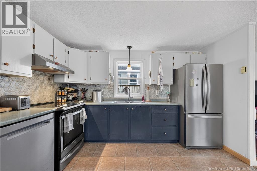 33 Glenview Drive Property Photo 6