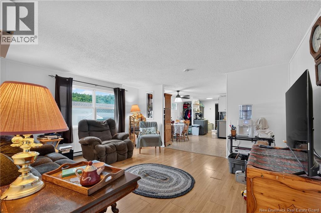 33 Glenview Drive Property Photo 8