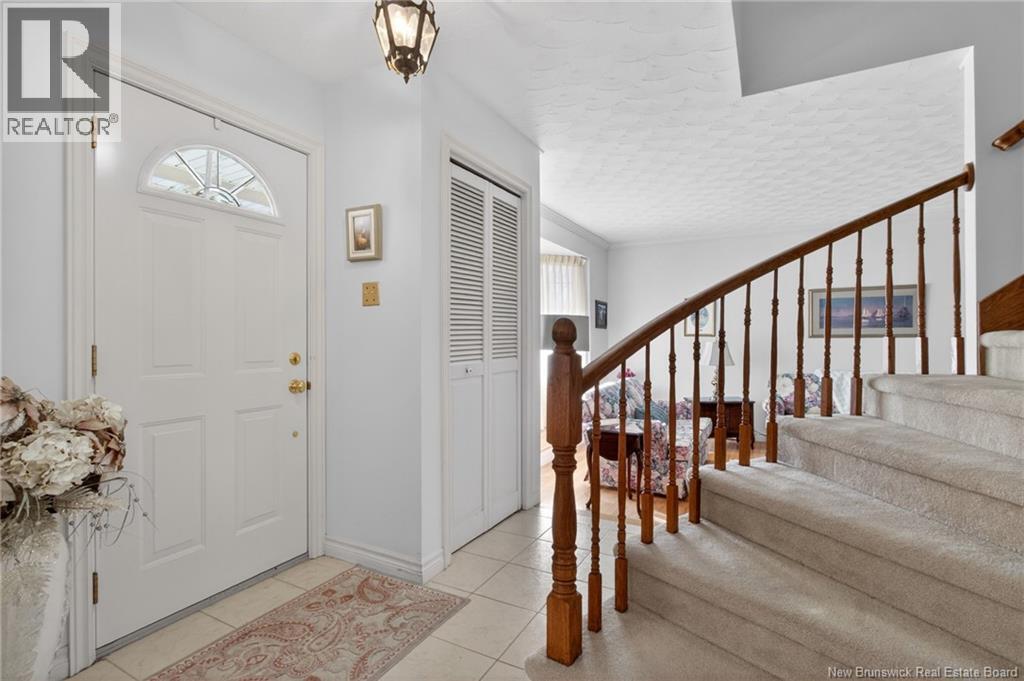57 Fairway Boulevard Property Photo 4