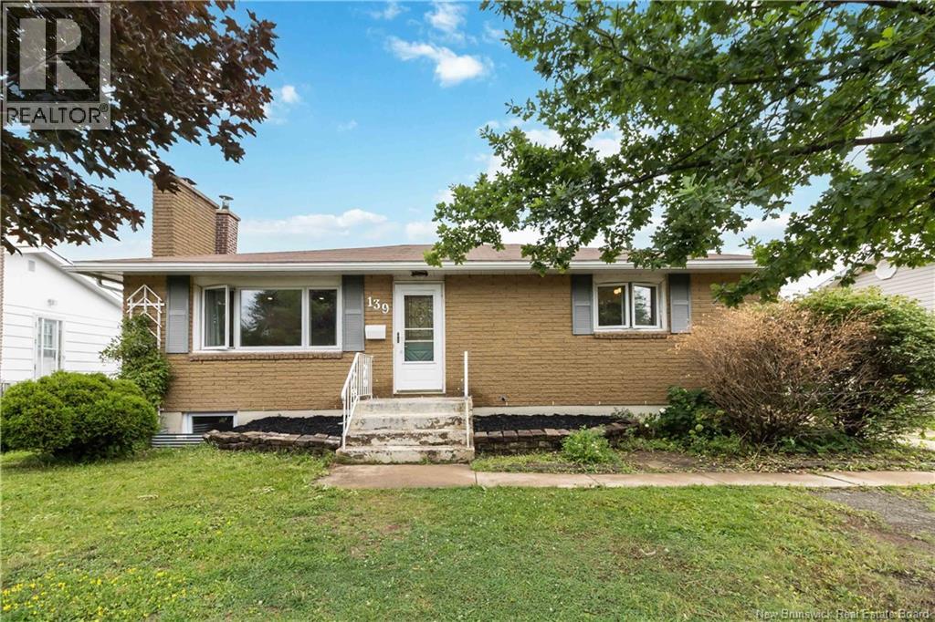 139 Ayer Avenue Property Photo 1