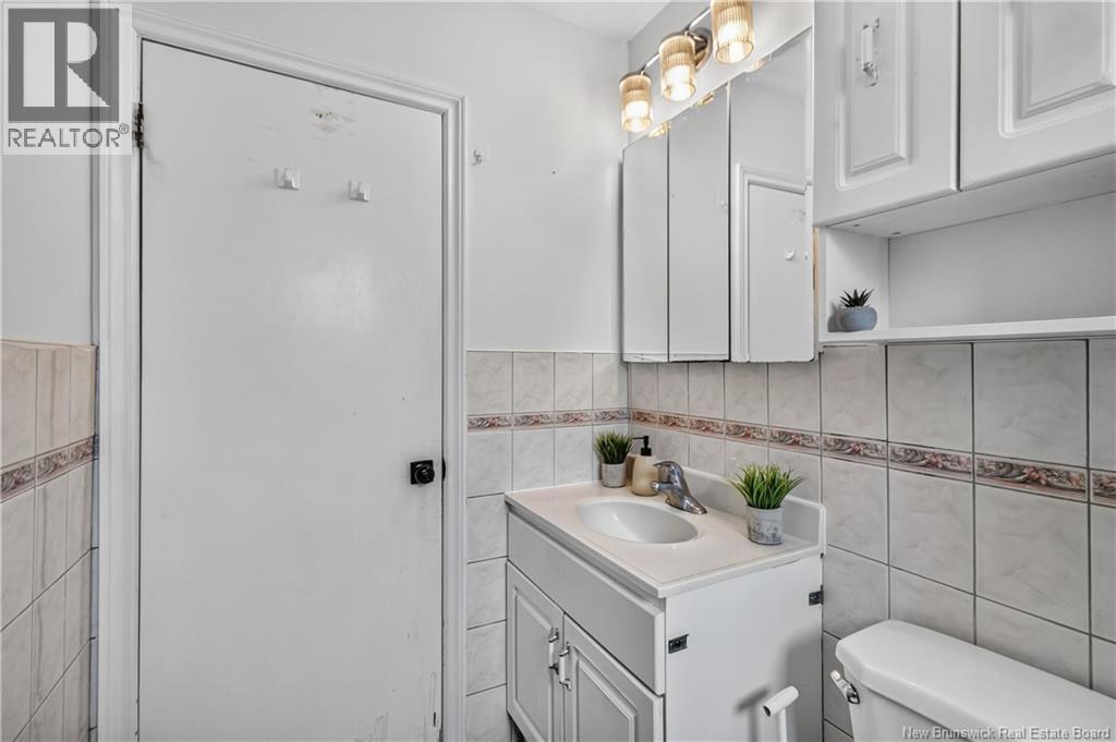 139 Ayer Avenue Property Photo 12