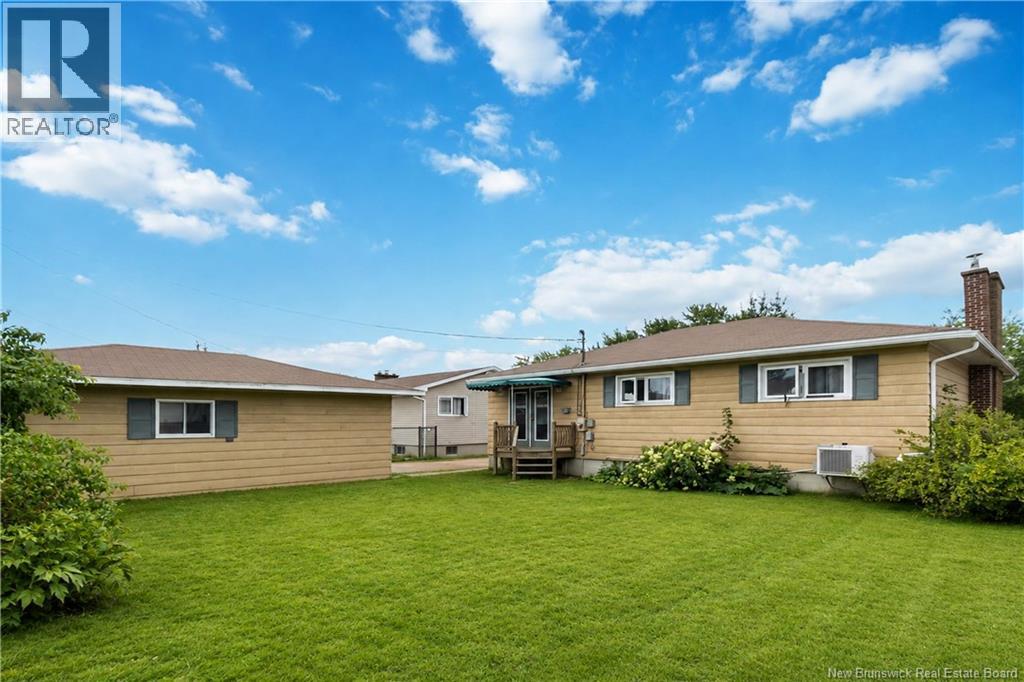 139 Ayer Avenue Property Photo 32