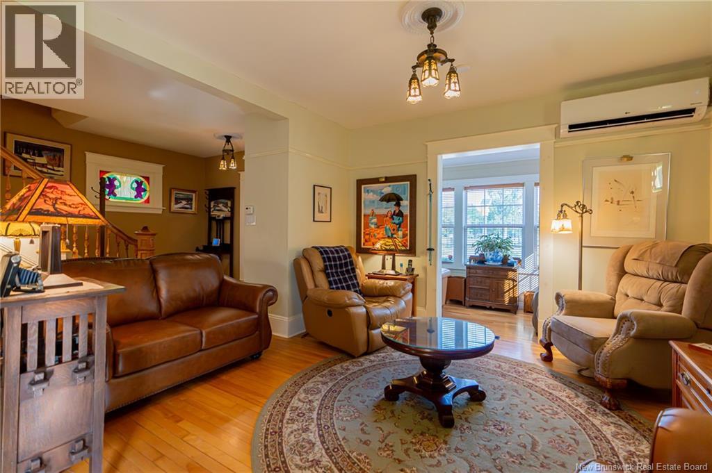 172 Park Street Property Photo 6