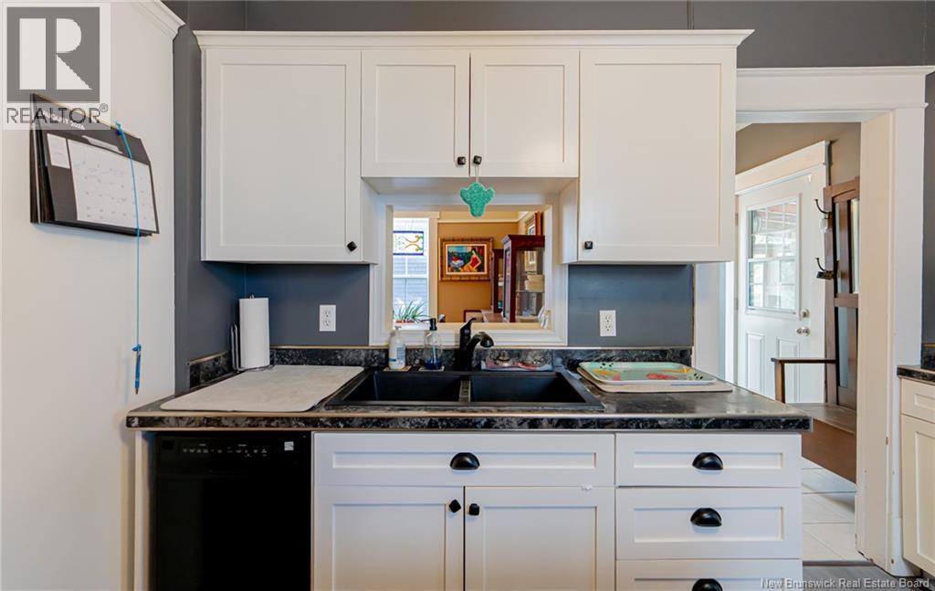 172 Park Street Property Photo 12