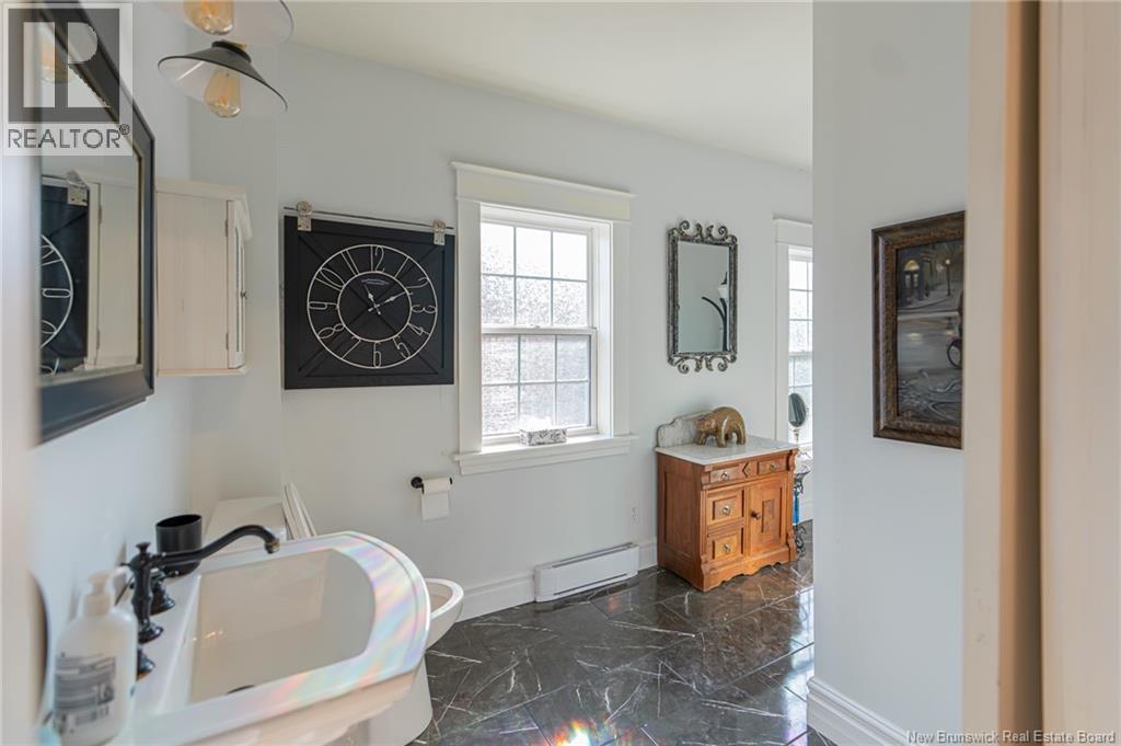 172 Park Street Property Photo 26