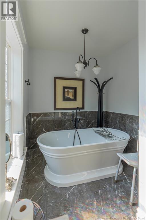 172 Park Street Property Photo 28