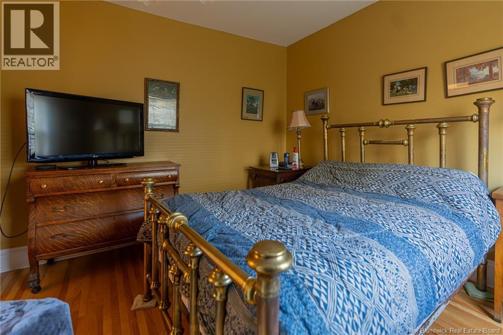 172 Park Street Property Photo 35
