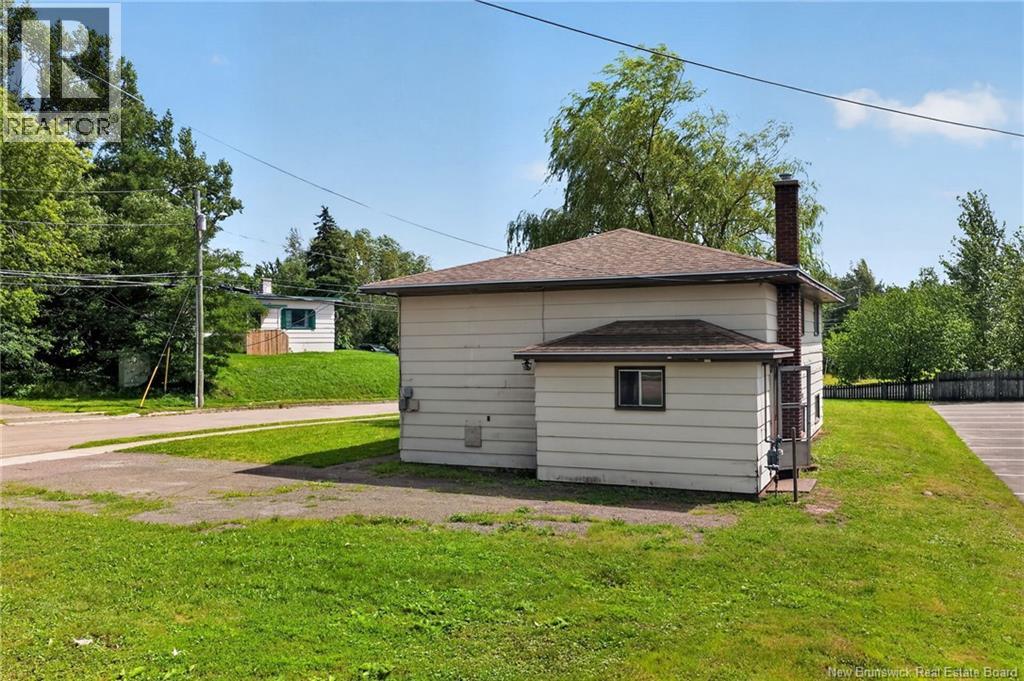 106-108 Seaman Street Property Photo 4
