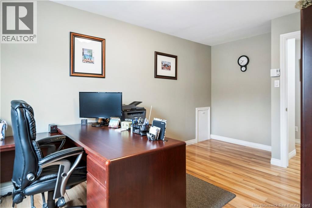 50 Mcdowell Avenue Property Photo 32