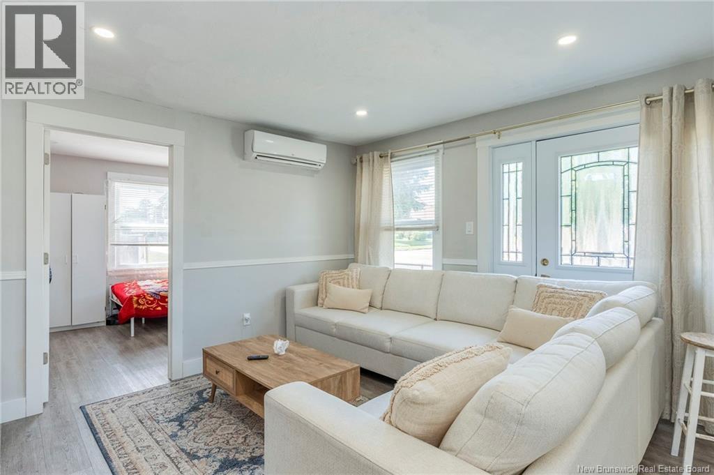 6 Lynch Street Property Photo 9